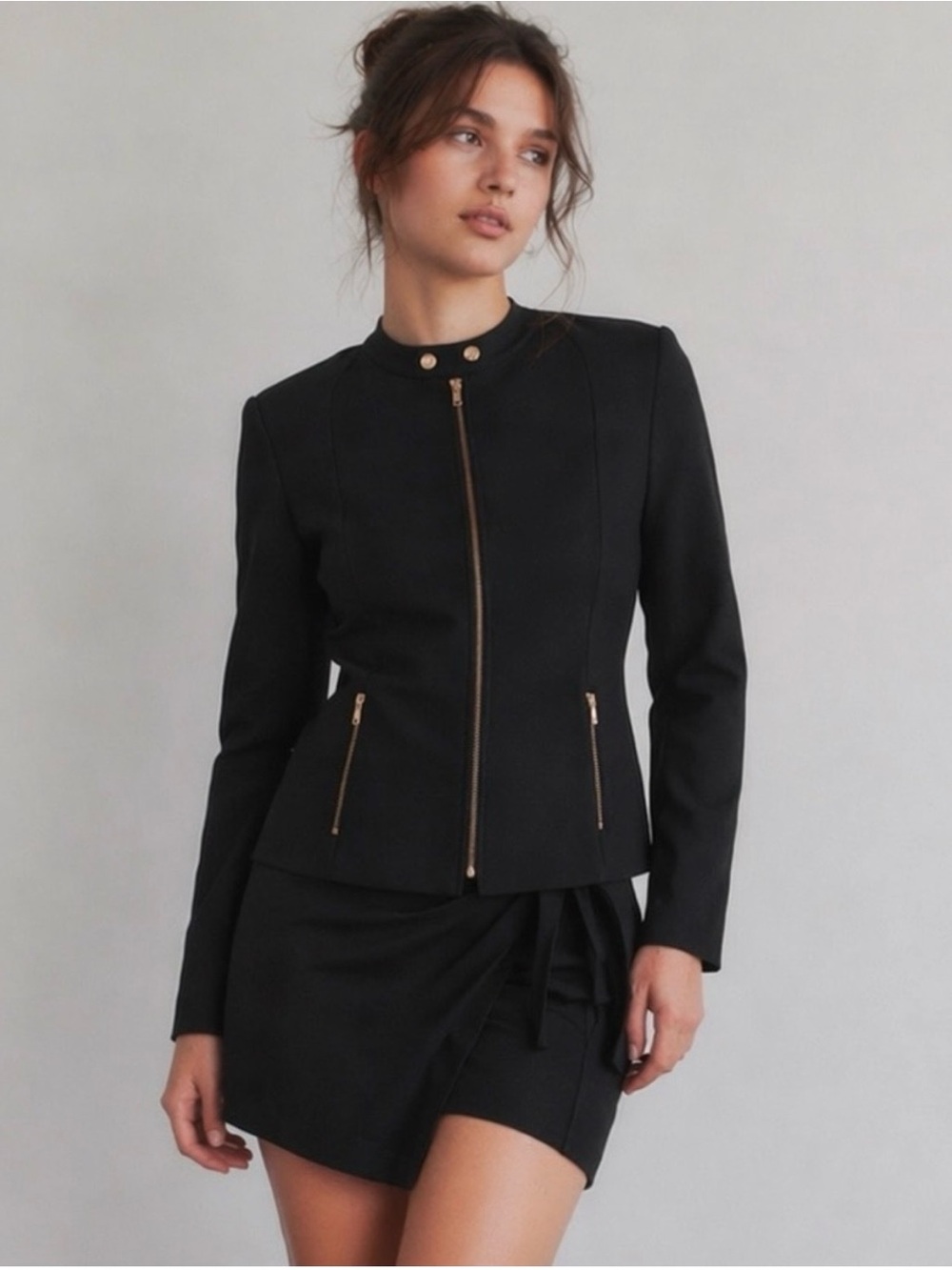 Calvin Klein Black Jacket/Blazer w/ Gold Tone Zippers Business or Casual Size 8